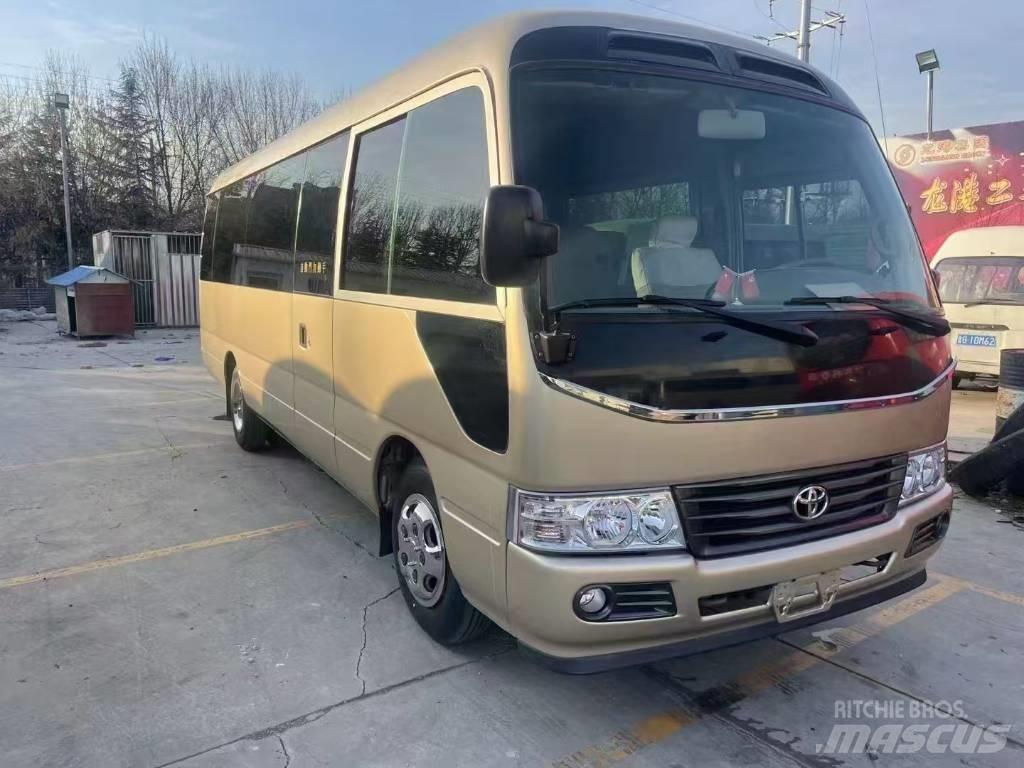 Toyota Coaster Tarpmiestiniai autobusai