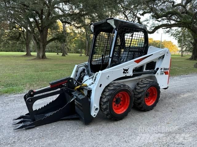 Bobcat S 450 Krautuvai su šoniniu pasukimu