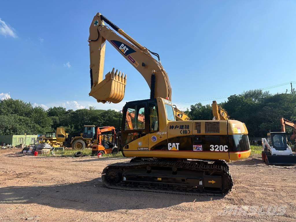 CAT 320C Vikšriniai ekskavatoriai
