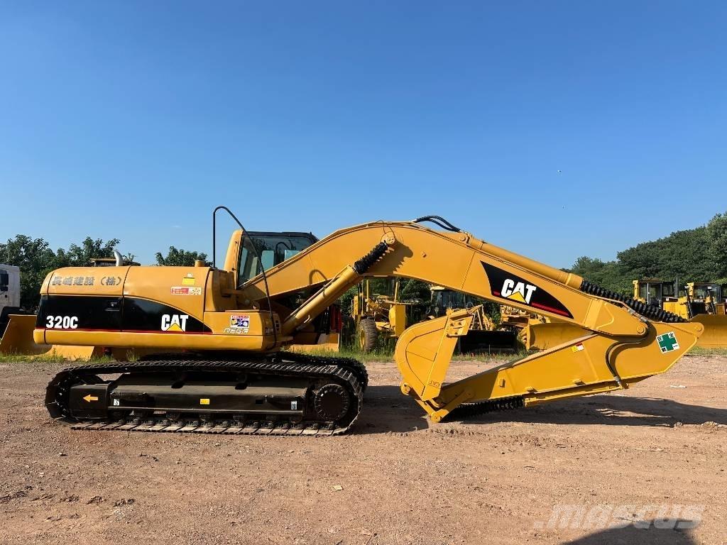 CAT 320C Vikšriniai ekskavatoriai