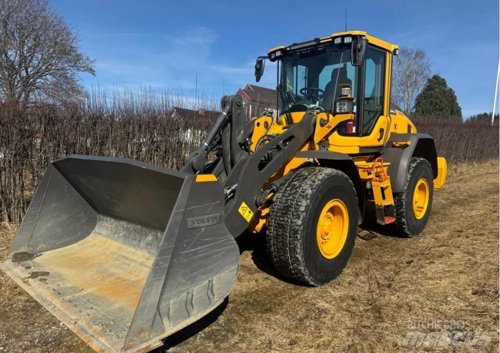 Volvo L70H2 Naudoti ratiniai krautuvai