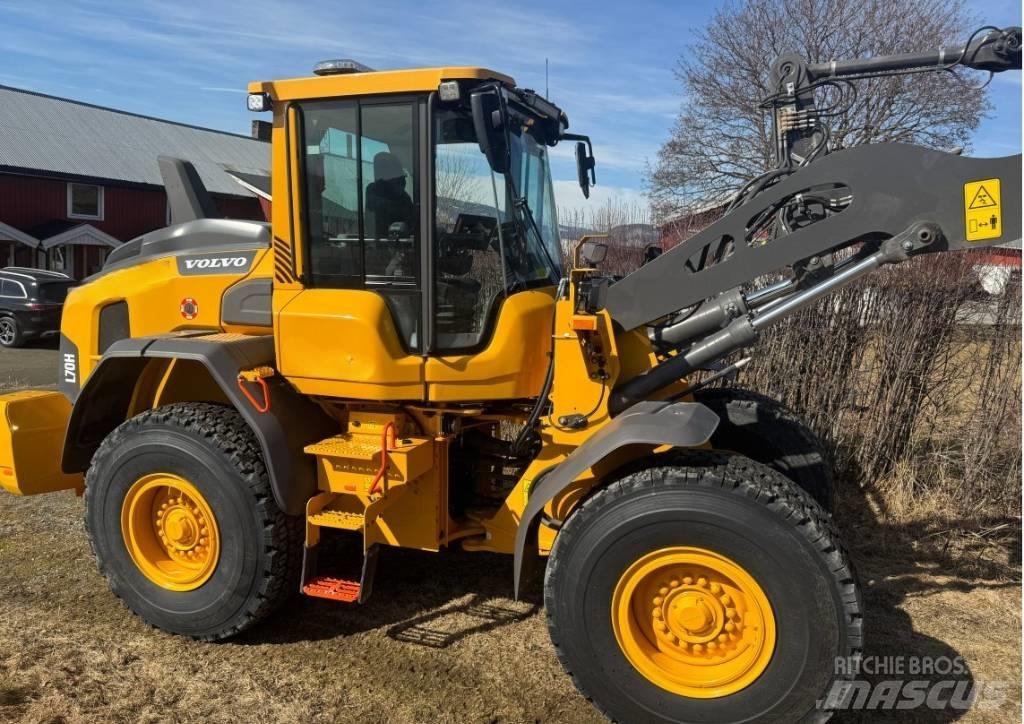 Volvo L70H2 Naudoti ratiniai krautuvai
