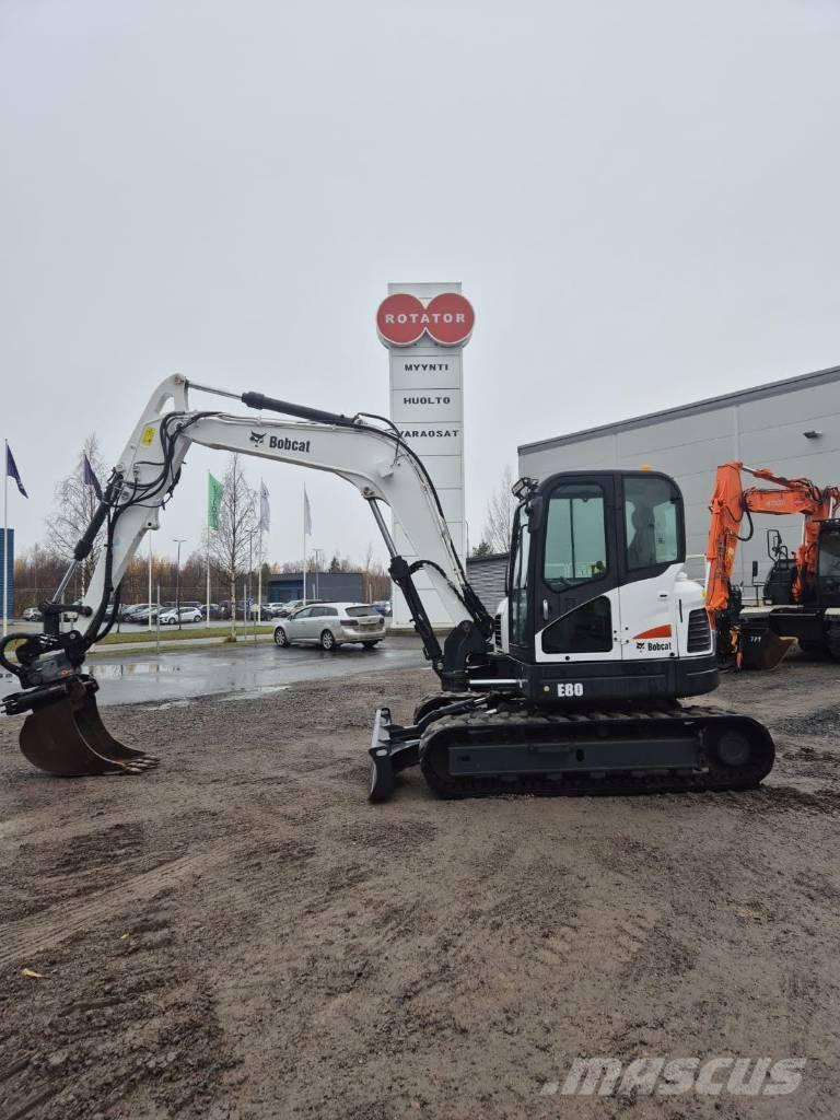 Bobcat E 80 Vidutinės galios ekskavatoriai 7-12 t