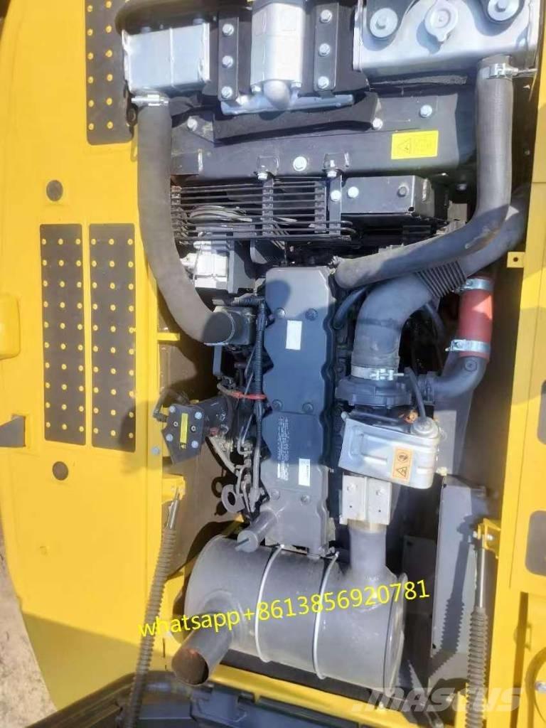 Komatsu PC 220-8 Vikšriniai ekskavatoriai