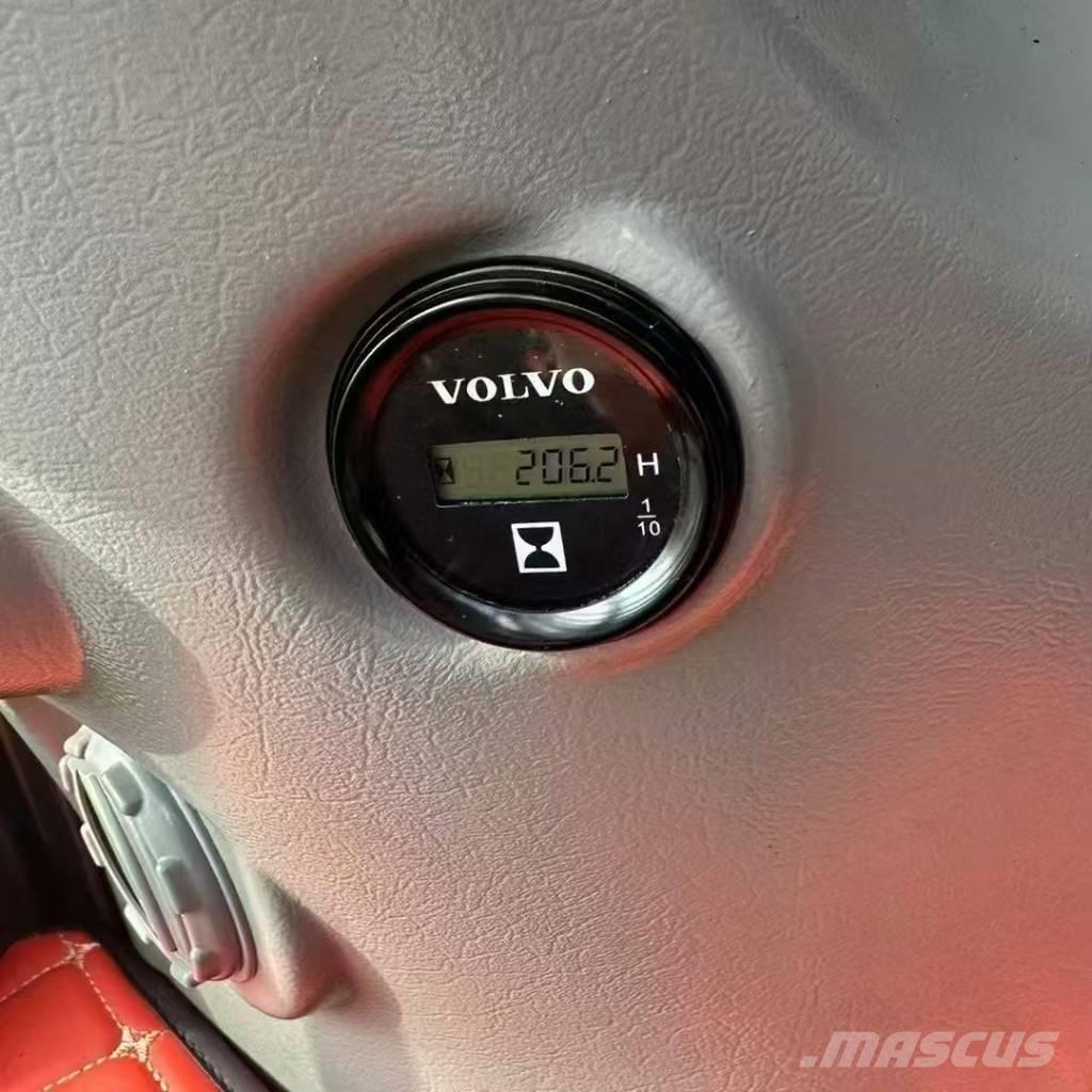 Volvo 480D Vikšriniai ekskavatoriai
