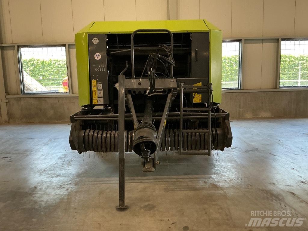 CLAAS Rollant 350 Ritinių presai