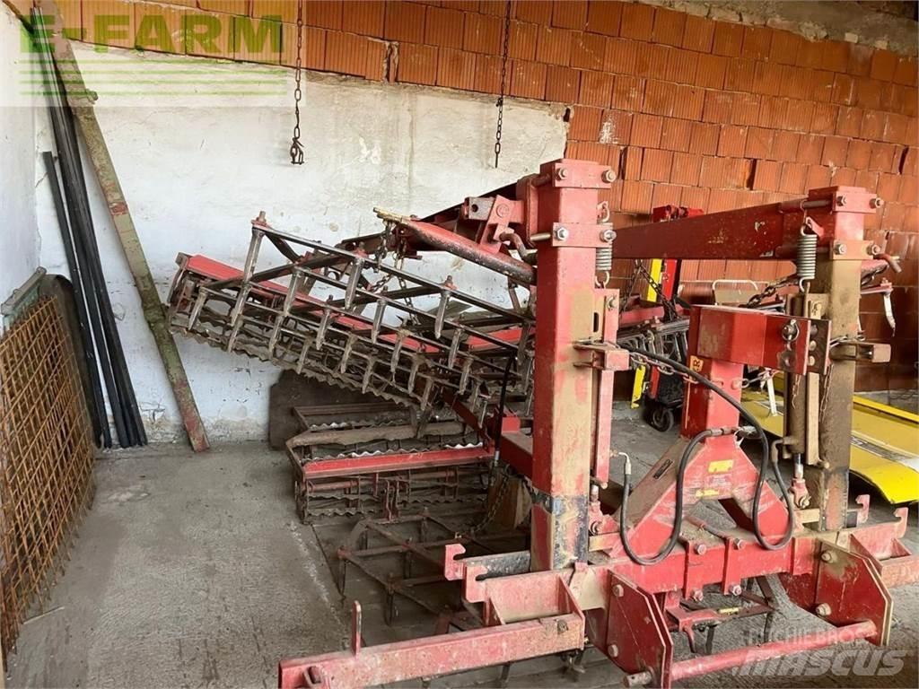 Becker K440 Sėjamieji kombainai