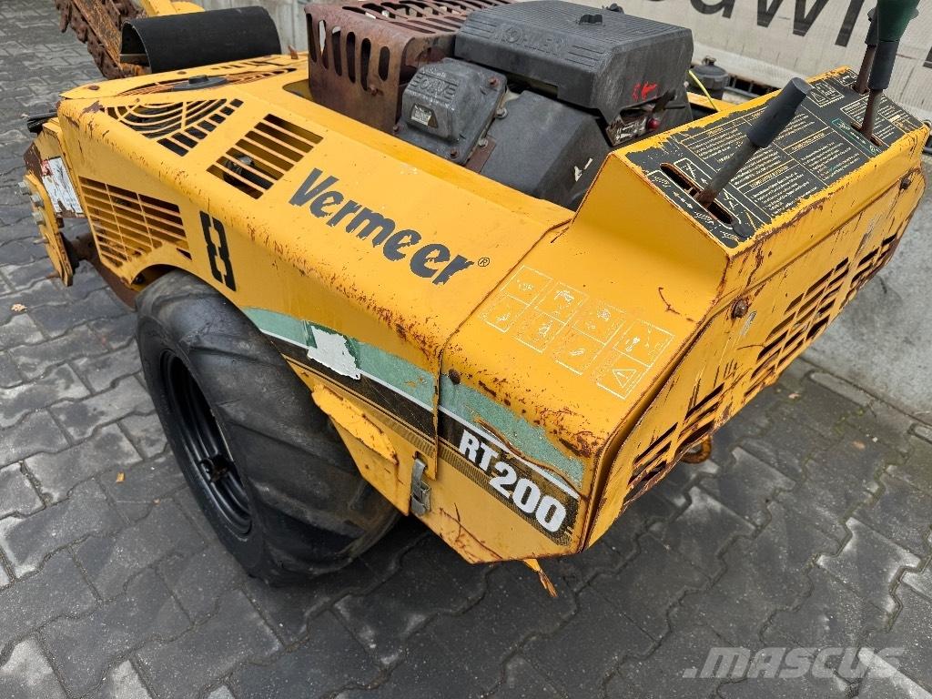 Vermeer RT200 Tranšėjų ekskavatoriai