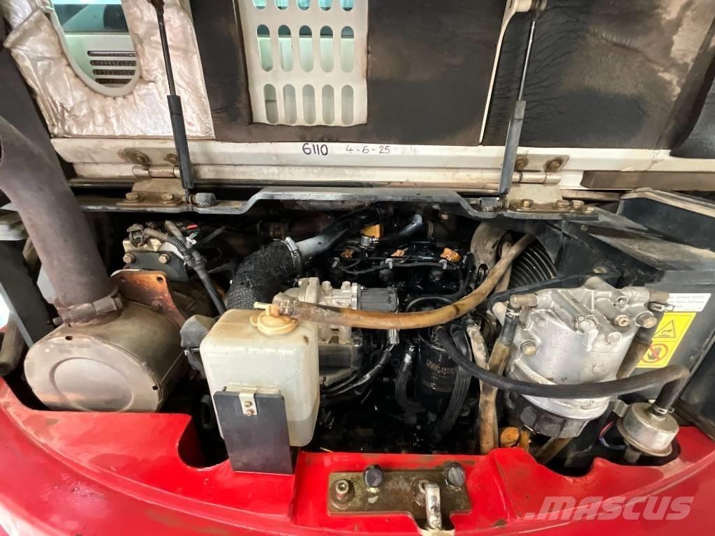 Takeuchi TB 280 FR Vidutinės galios ekskavatoriai 7-12 t