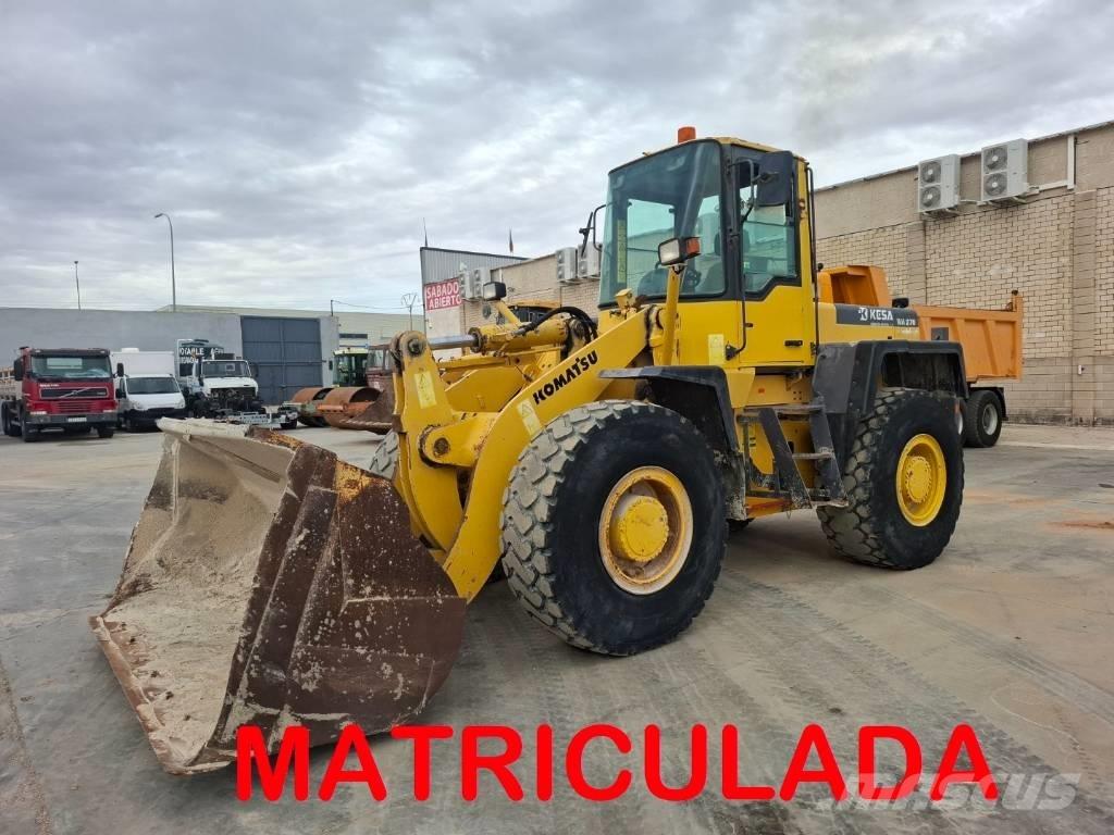 Komatsu WA 270-3 Naudoti ratiniai krautuvai