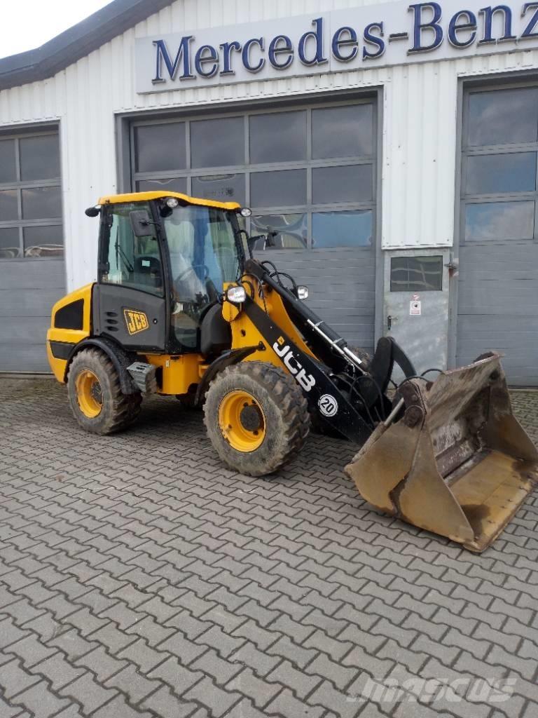 JCB 406 Naudoti ratiniai krautuvai
