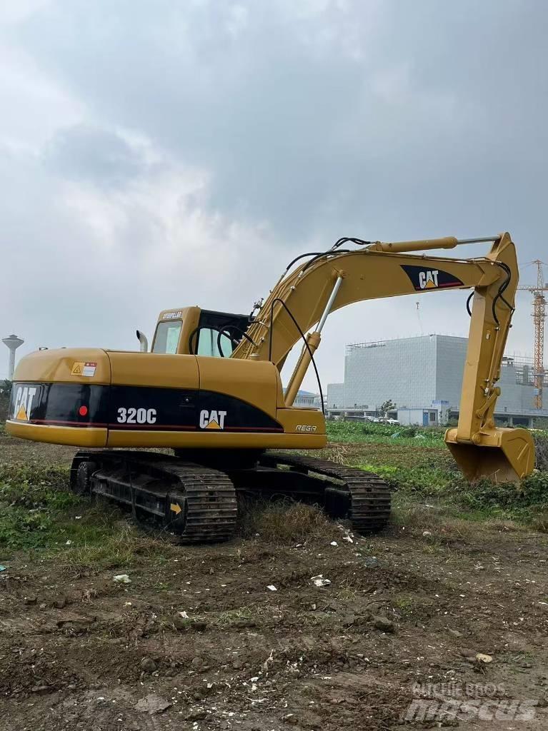 CAT 320 C Vikšriniai ekskavatoriai