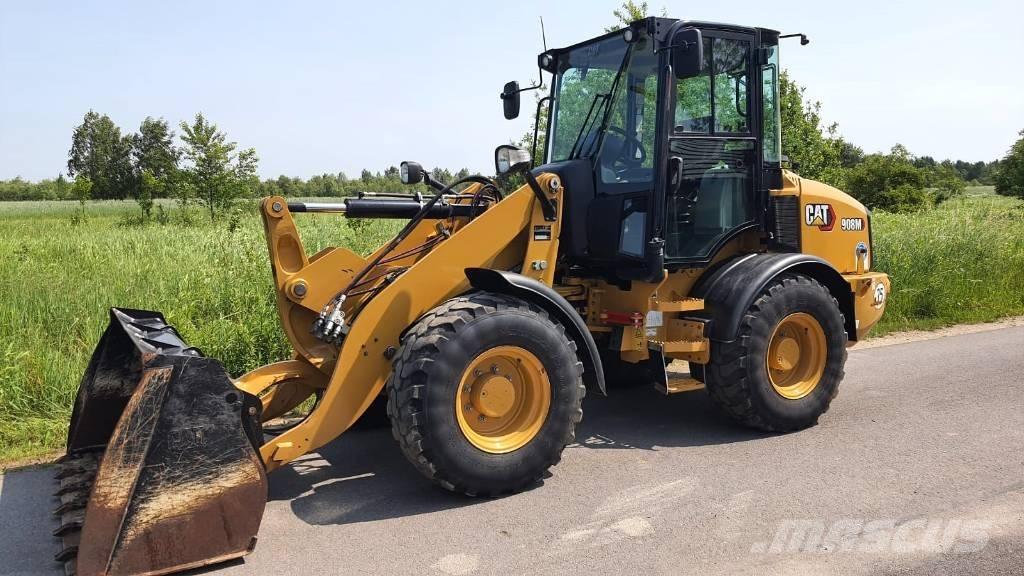 CAT 908M  Cat 908 Naudoti ratiniai krautuvai