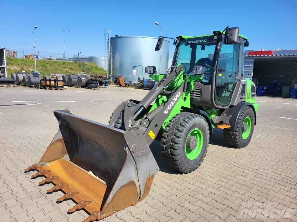 Volvo JL25H ELECTRIC Naudoti ratiniai krautuvai