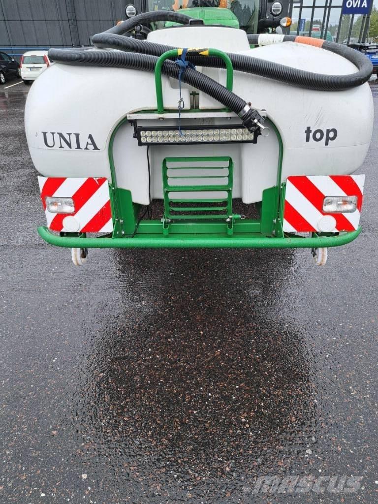 Unia etusäiliö 1200l Įmontuoti purkštuvai