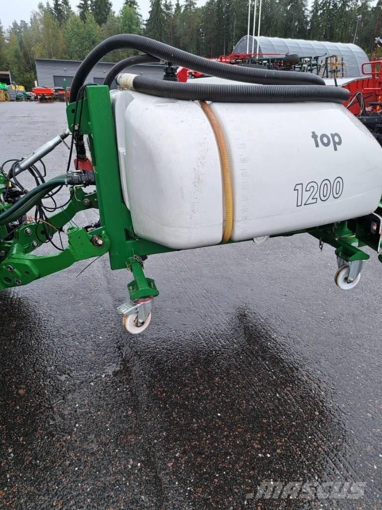 Unia etusäiliö 1200l Įmontuoti purkštuvai
