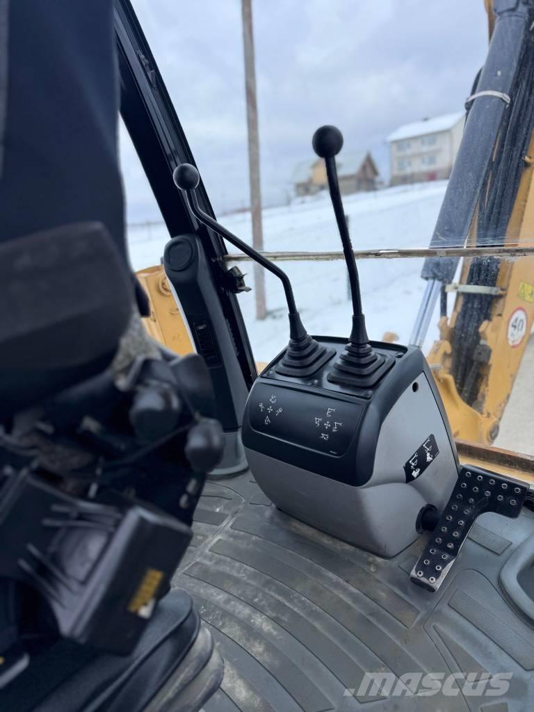 CAT 428 E Ekskavatoriniai krautuvai