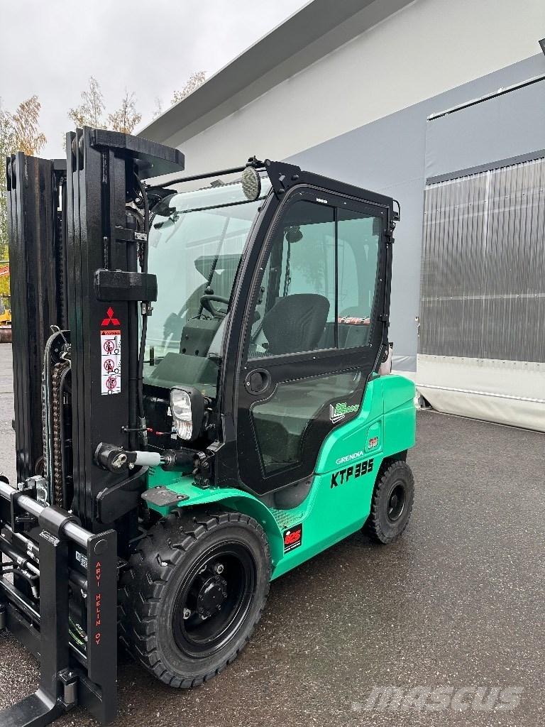 Mitsubishi FD 35 N Dyzeliniai krautuvai