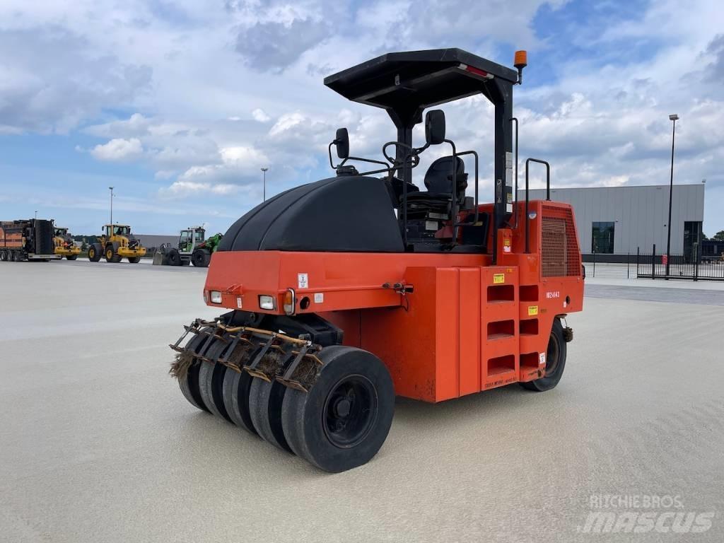 Dynapac CP 142 Pneumo volai