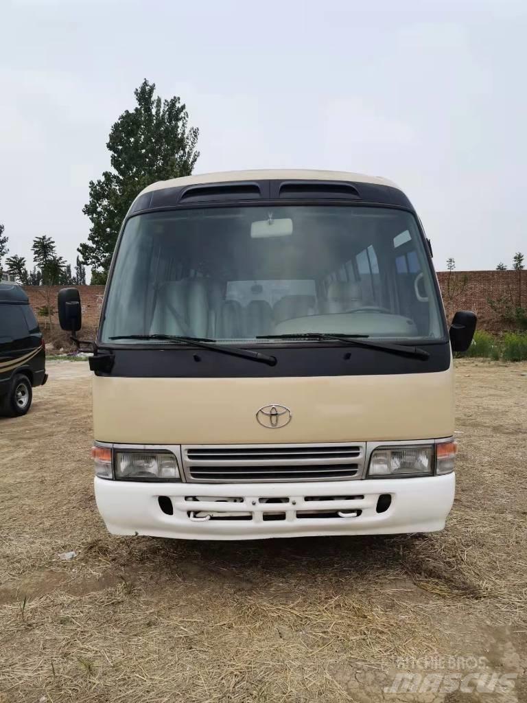 Toyota Coaster Tarpmiestiniai autobusai