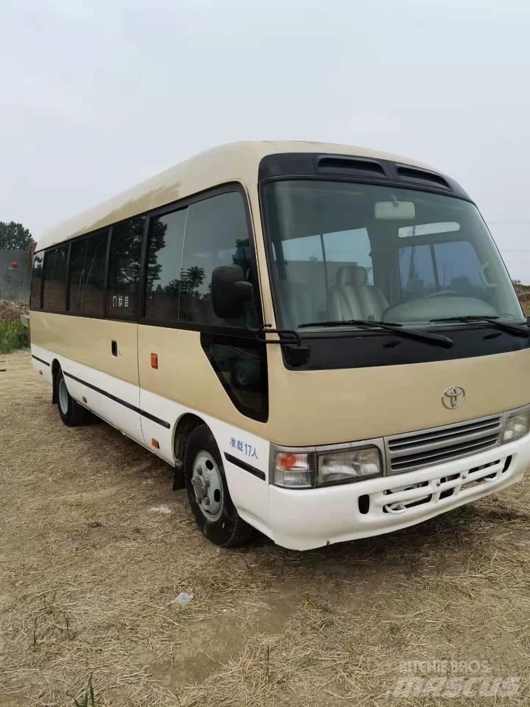 Toyota Coaster Tarpmiestiniai autobusai