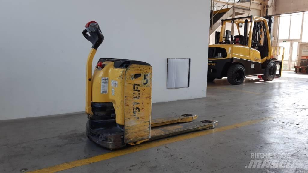 Hyster P2.0L Mažų aukščių keltuvai