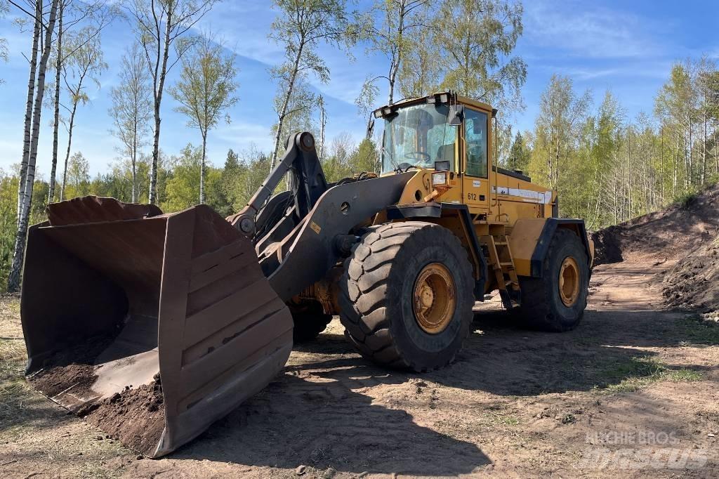 Volvo L 220 D Naudoti ratiniai krautuvai