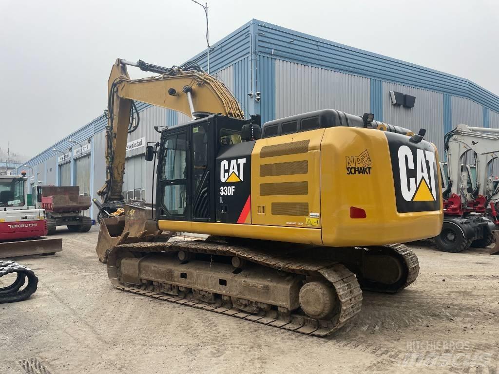 CAT 330 Vikšriniai ekskavatoriai