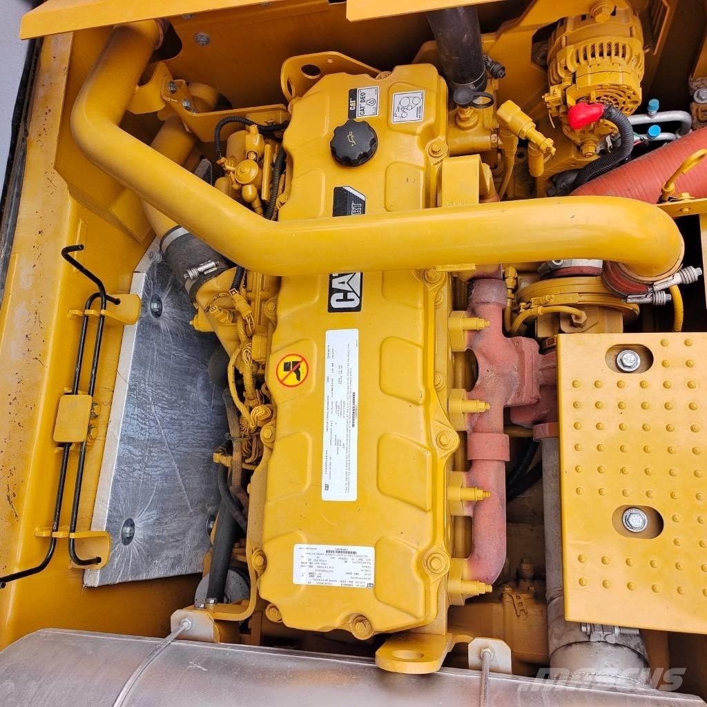 CAT 336 D2 Vikšriniai ekskavatoriai