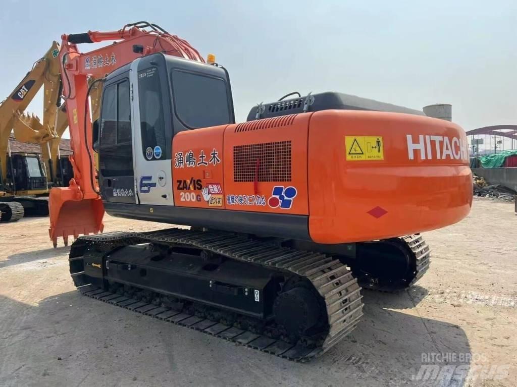 Hitachi ZX 200 Vikšriniai ekskavatoriai