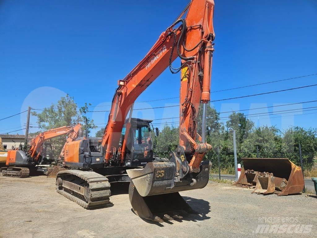 Hitachi ZX 210 LC Vikšriniai ekskavatoriai