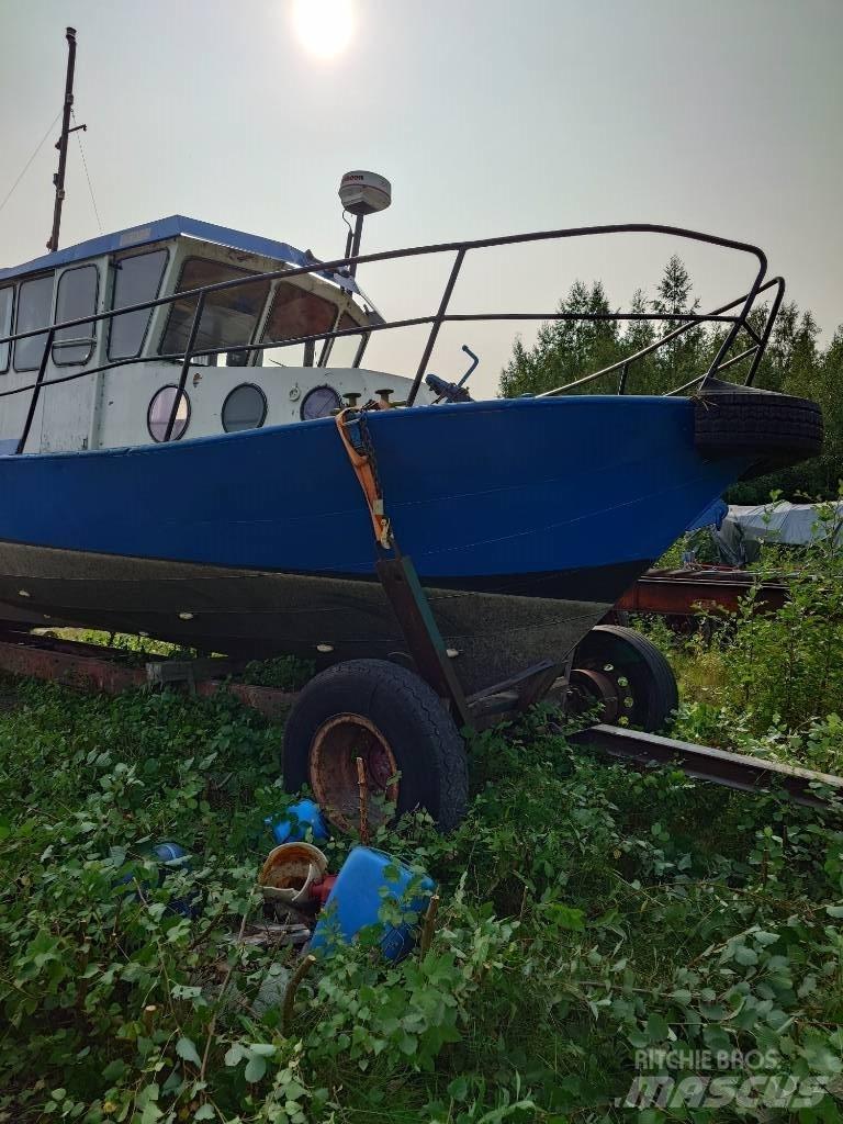  Rami Hinaaja Darbiniai laivai / baržos ir pantonai