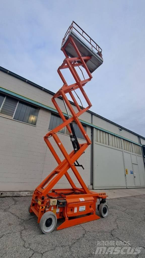 JLG 2646 ES Žirkliniai keltuvai