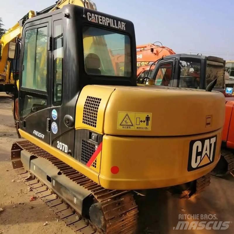 CAT 307 Vikšriniai ekskavatoriai
