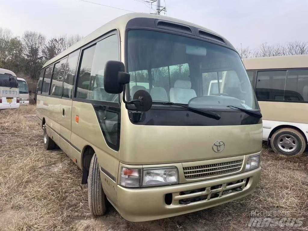 Toyota Coaster Tarpmiestiniai autobusai