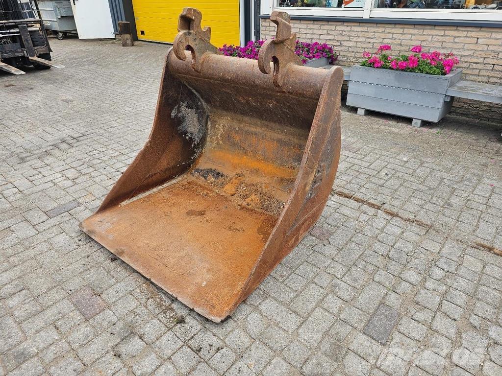  Onbekend Dieplepel Kaušai