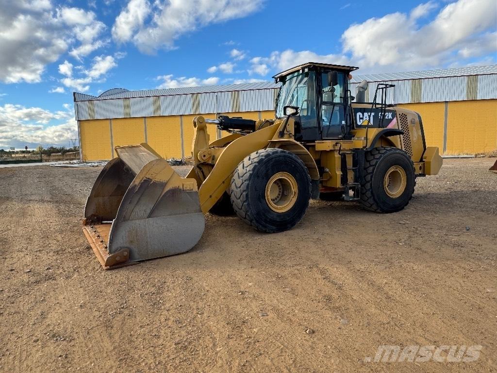 CAT 972 K Naudoti ratiniai krautuvai