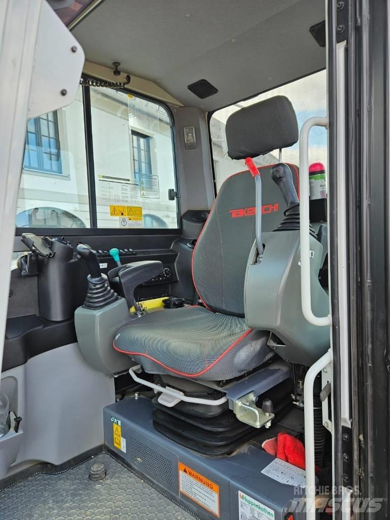 Takeuchi TB 290 Vidutinės galios ekskavatoriai 7-12 t