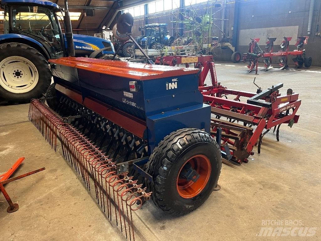 Nordsten CLF 400 Sėjimo technika