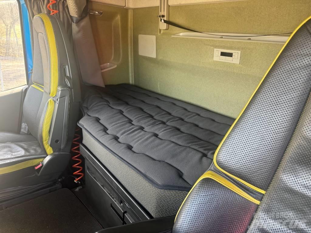 Volvo FH 750 Sunkvežimiai skiedroms vežti