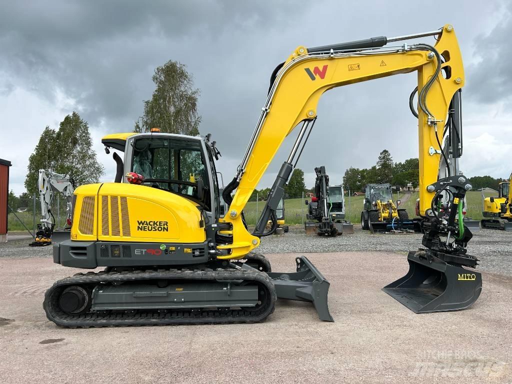 Wacker Neuson ET90 Vidutinės galios ekskavatoriai 7-12 t