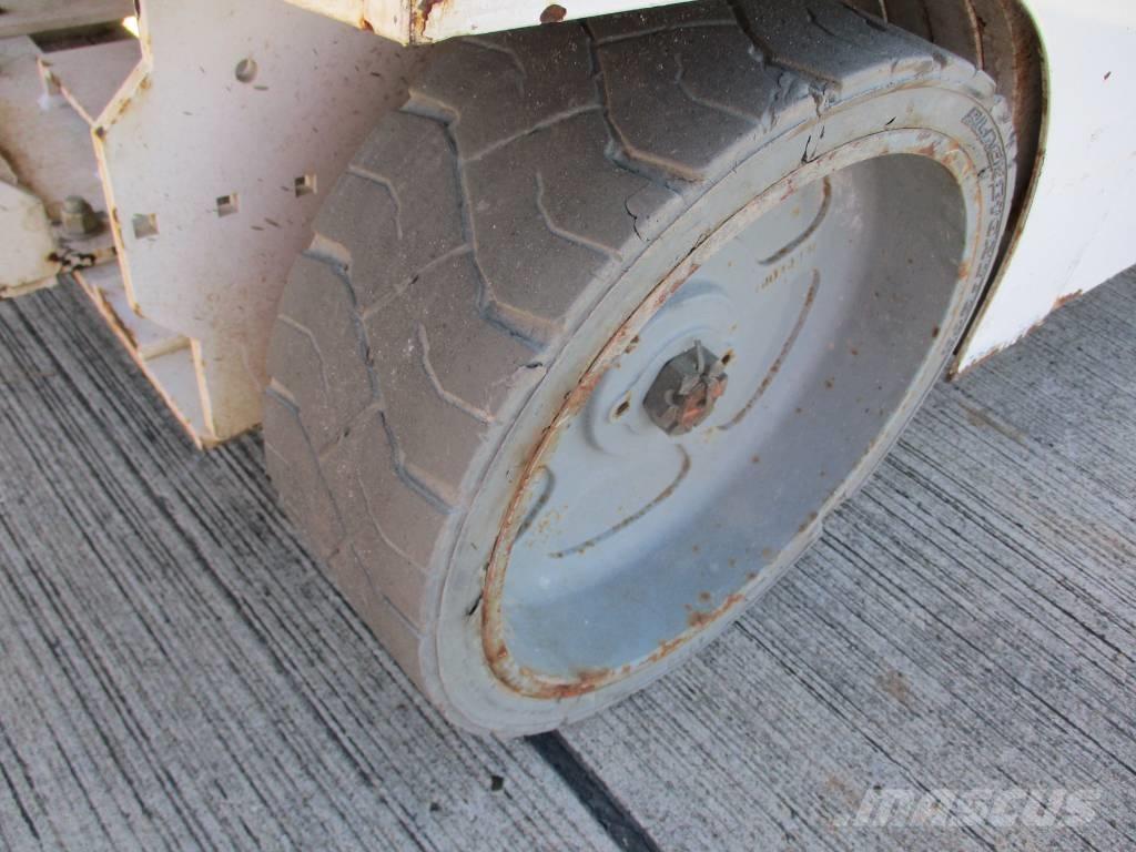 Genie GS 2046 Žirkliniai keltuvai