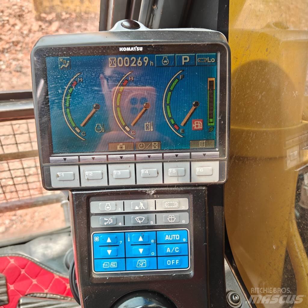 Komatsu 350-8 Vikšriniai ekskavatoriai