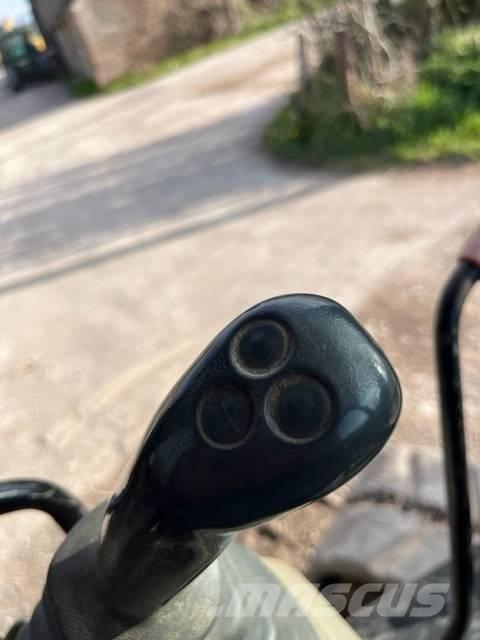 CASE CX 80 C Vidutinės galios ekskavatoriai 7-12 t