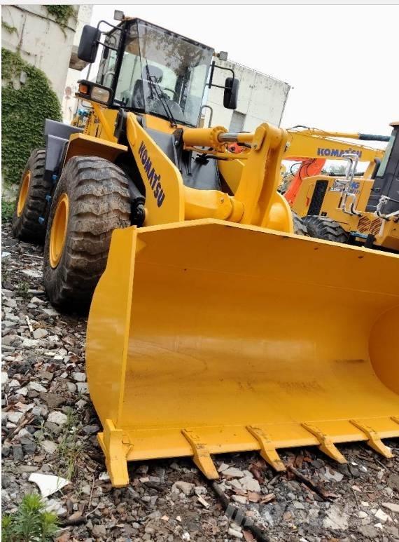 Komatsu WA 320-5 Naudoti ratiniai krautuvai
