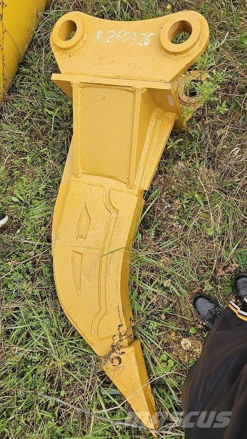 CAT 320 Kiti naudoti statybos komponentai