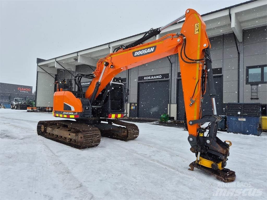 Doosan DX235LCR-5 Vikšriniai ekskavatoriai