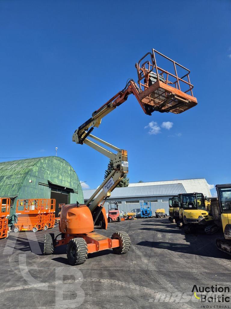 JLG 450 AJ Alkūniniai keltuvai