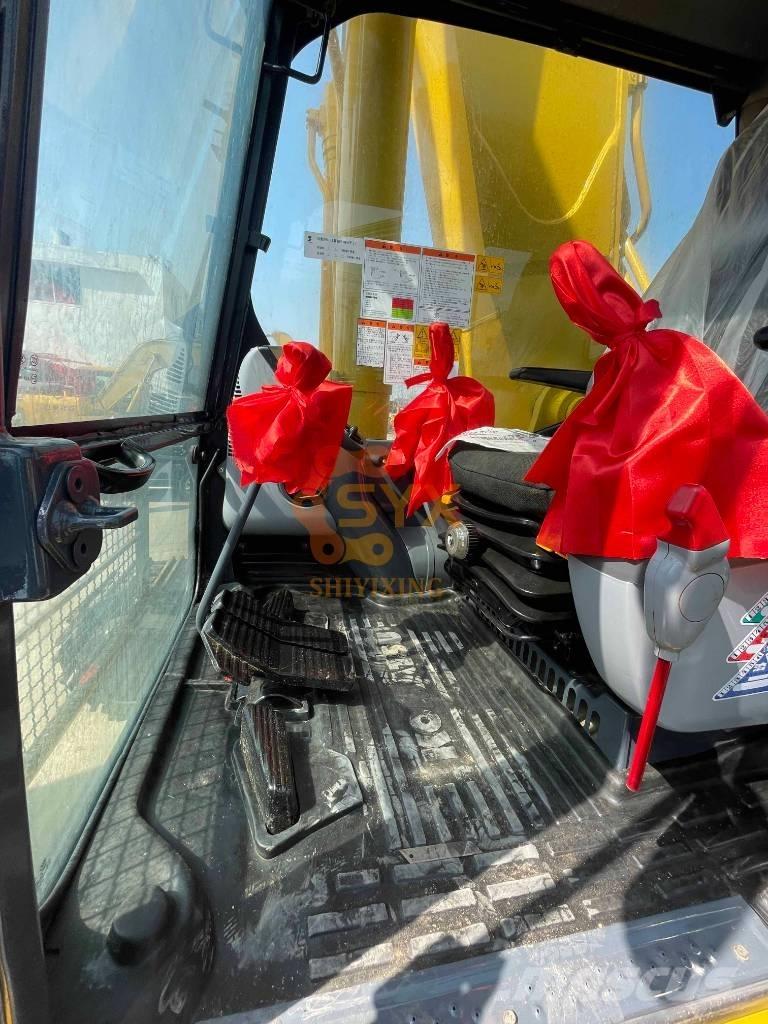 Komatsu PC 450-8 Vikšriniai ekskavatoriai