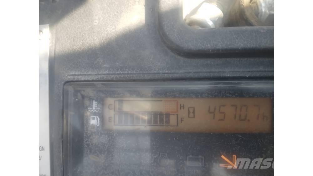 Toyota 8fu25 Šakiniai krautuvai - Kita